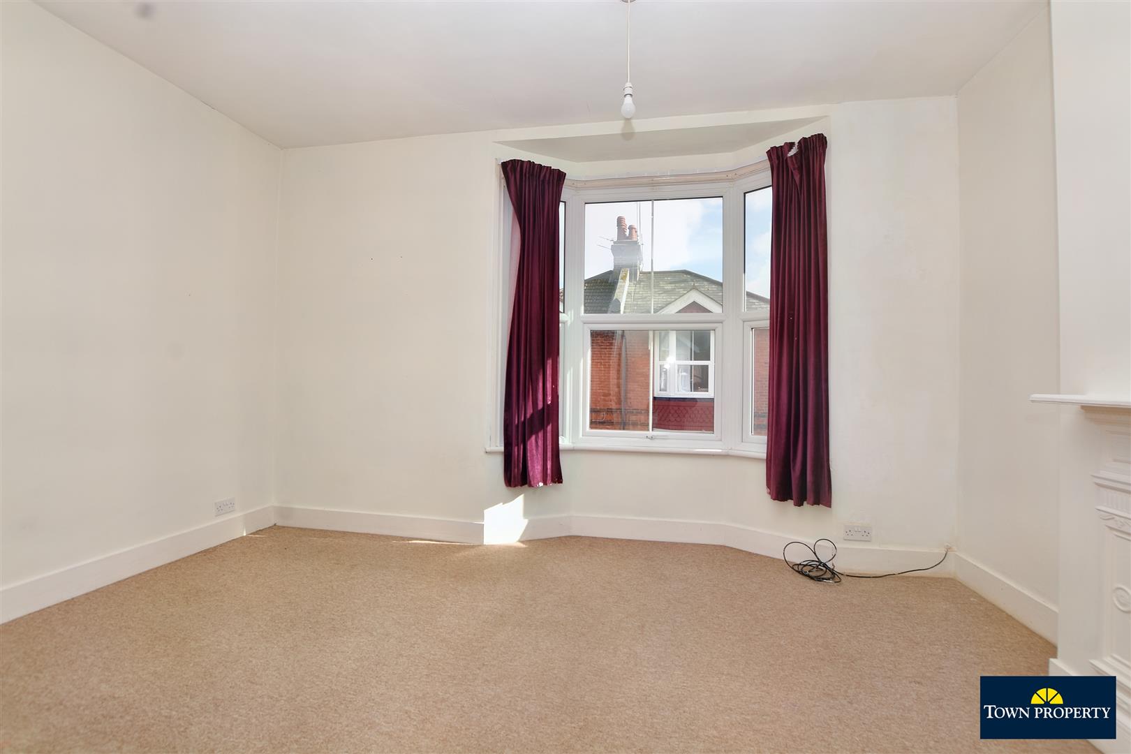 Property Details for Melbourne Road Eastbourne BN22 8BA Town